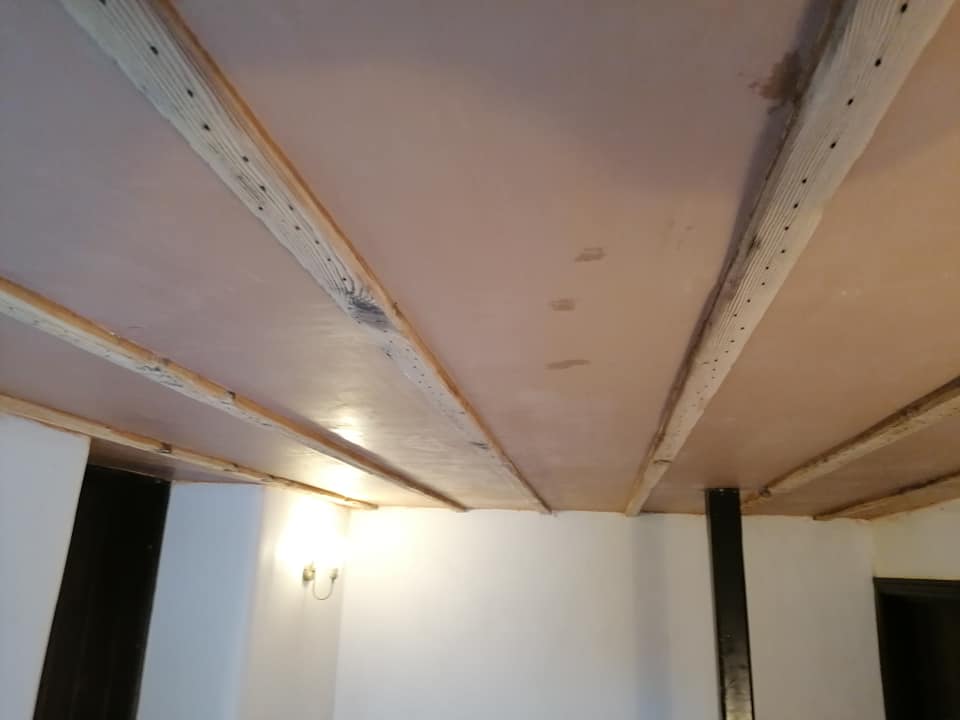 Melksham plasterer